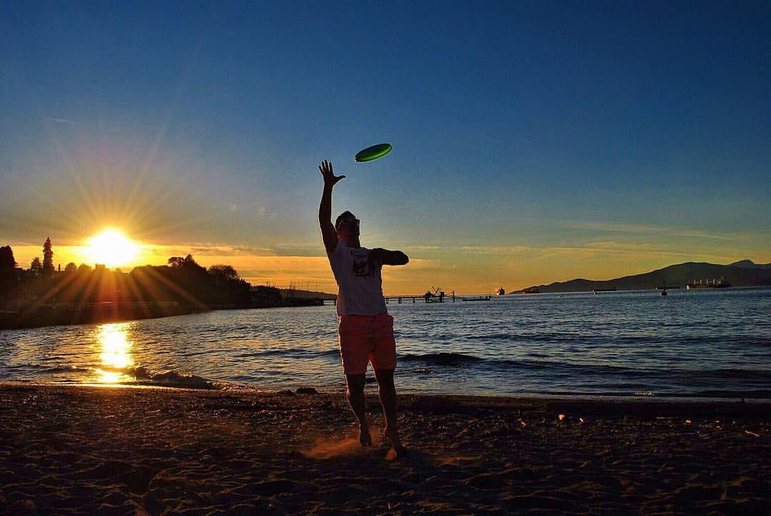 12094898_884576591633980_8389307705337513386_o