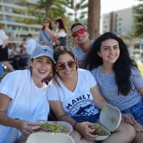 ilsc-sydney-students-activity-manly-beach-picnic