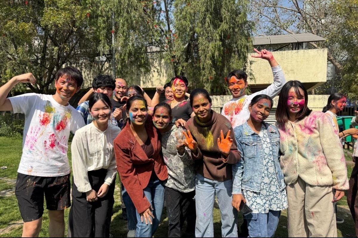 Students at ILSC New Delhi