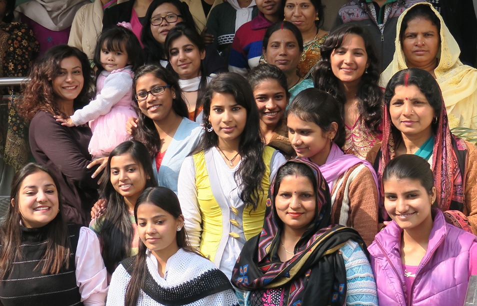 Group of Learn to Earn students in India. These young women study English and get career skills training in the program to improve their future opportunities.