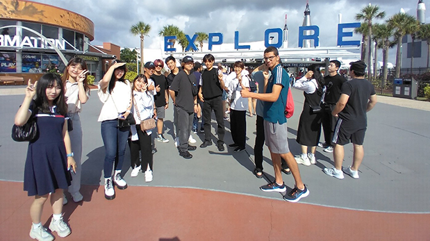 ELS-Melbourne-students