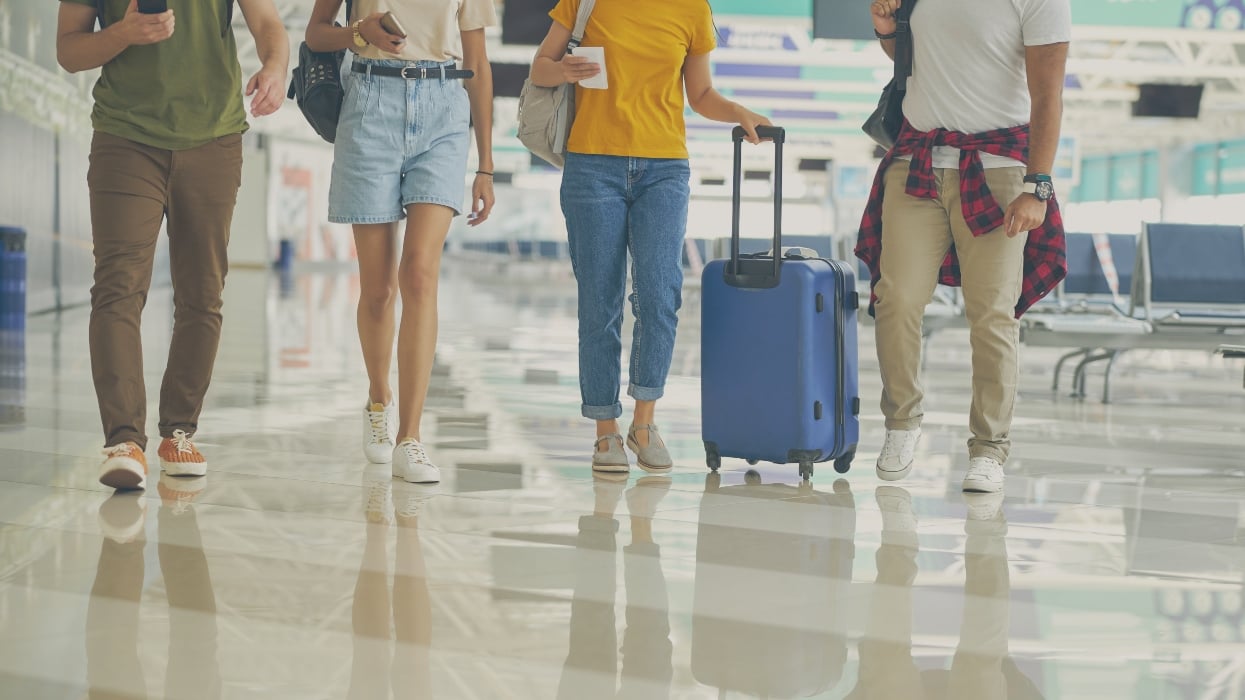Australia-Re-Opens-for-International-Students-from-December-grey