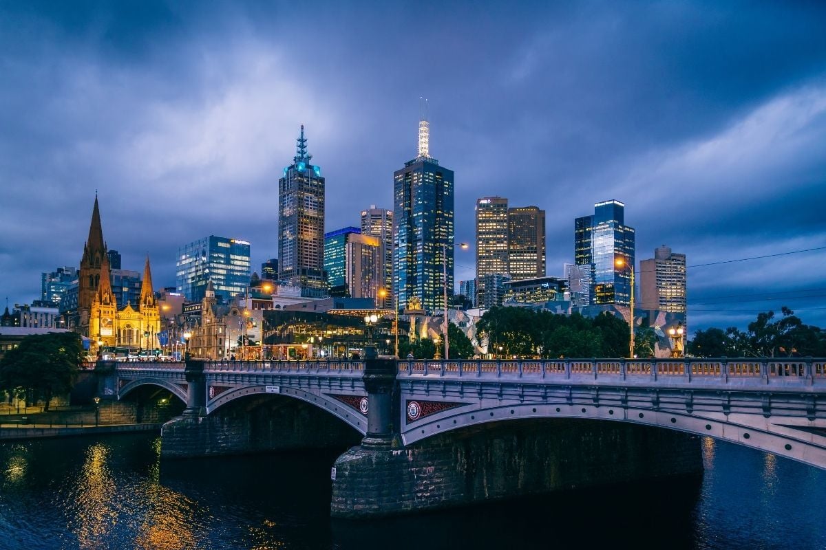 things to do in melbourne at night