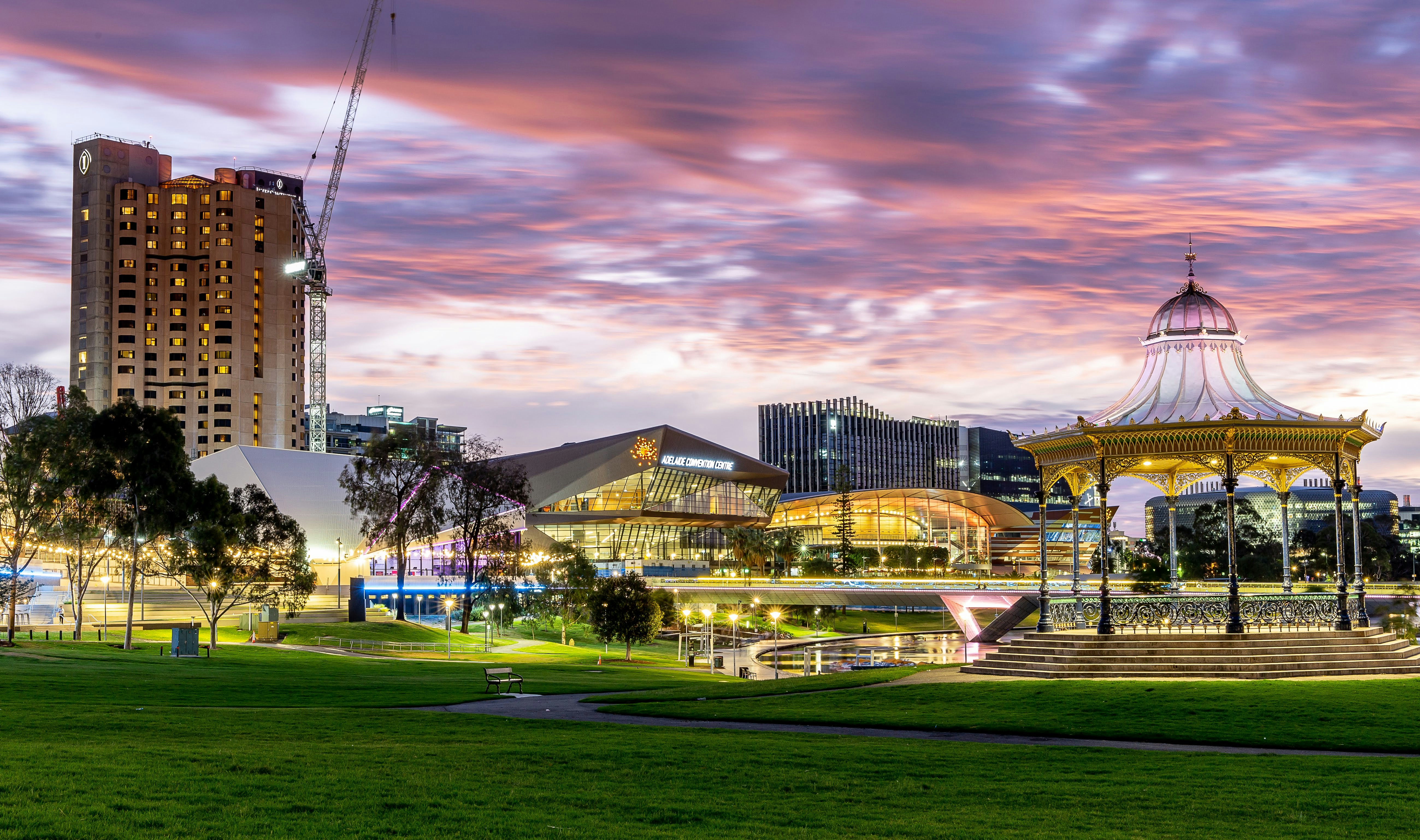  Reasons to Study in Adelaide