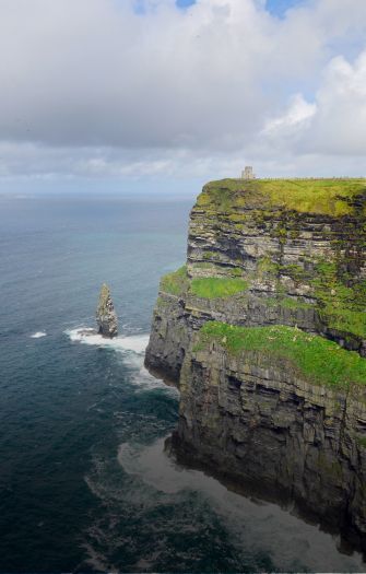FULL-DAY EXCURSION: Cliffs of Moher, Limerick and Ennis